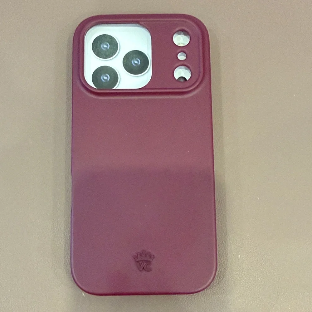 Velvet Caviar Burgundy iPhone 17 Pro Case